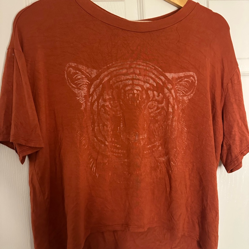Altar’d State Rust Orange Tiger Graphic T-Shirt